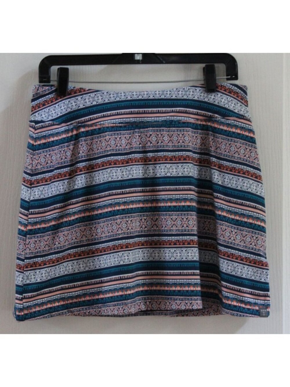 Title Nine Dream Skort | Size Medium | Bazaar Colorway